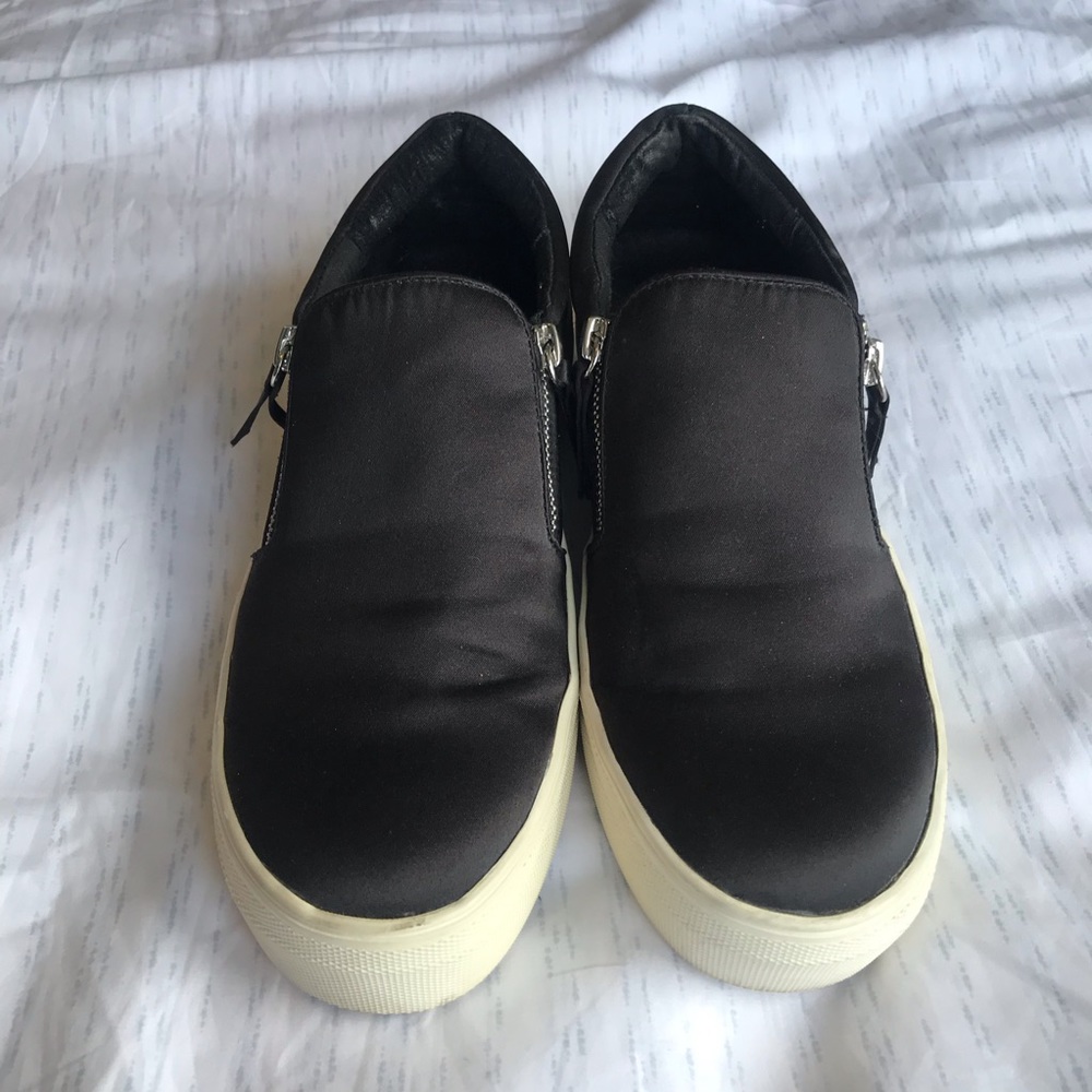 Steve Madden Sneakers